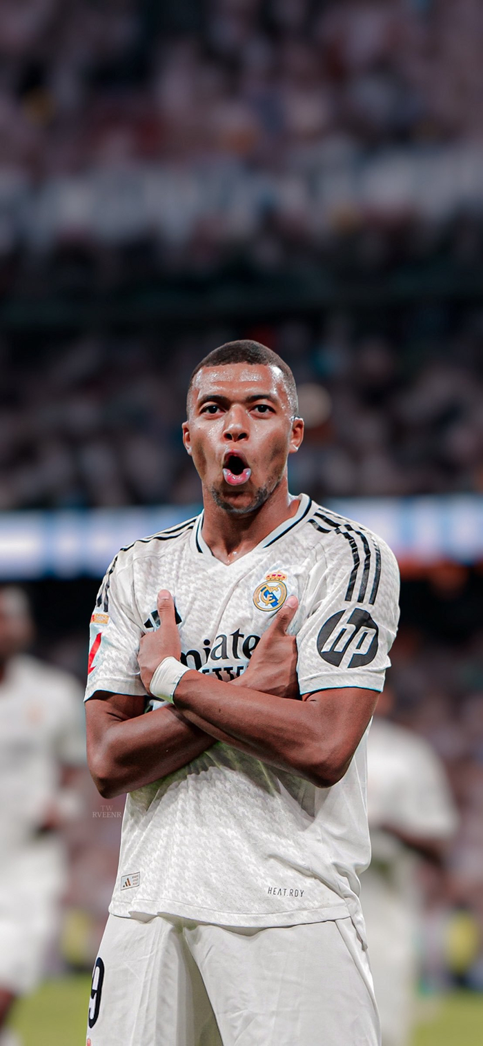 王曼昱横扫华裔名将，王楚钦11-4降维打击，国乒8-0韩国豪取5连胜（王曼昱横扫华裔劲敌，王楚钦11-4统治全场，国乒8-0韩国豪取五连胜）