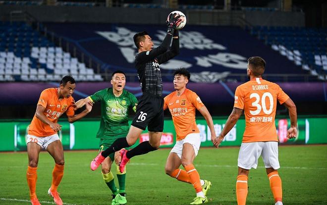 凯恩：英格兰队的新领袖是贝林厄姆、萨卡、格伊、赖斯和我（凯恩点名英格兰新一代领袖：贝林厄姆、萨卡、格伊、赖斯加上我）