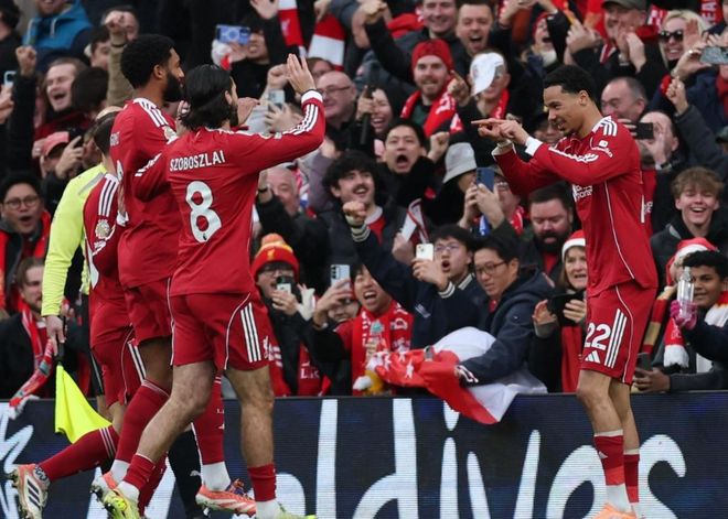 官方：波多尔斯基收购扎布热矿工少数股份，成为第二大股东（官宣：波多尔斯基入股扎布热矿工，持少数股权成第二大股东）