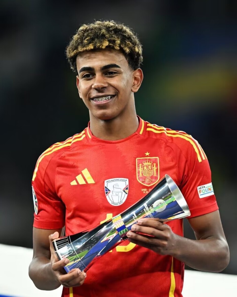 2-0！上海申花爆发，决战日本豪门，取胜=出线，6外援驰援，替海港复仇（申花2-0展现火力，决战日本豪强，赢球即晋级，6外援压阵，替海港雪耻）