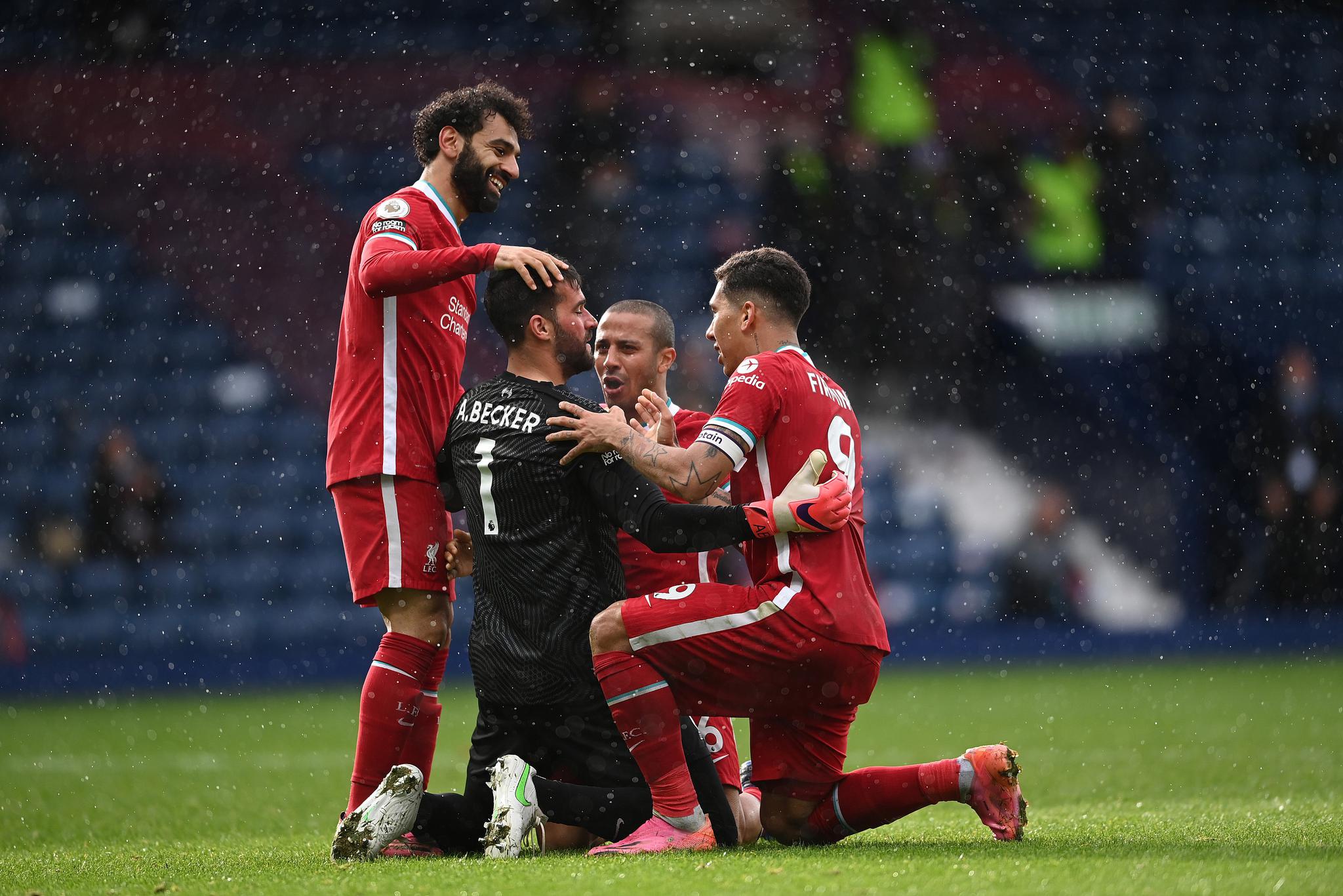 7连胜！随着维拉2-1绝杀阿森纳，英超最新积分榜出炉：曼城跌第3（维拉2-1绝杀阿森纳豪取7连胜，英超积分榜更新：曼城降至第三）