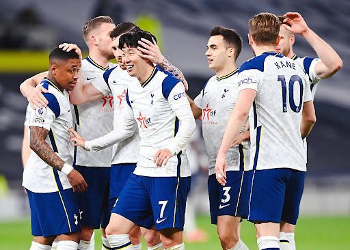 杰伦·约翰逊本赛季4次三双追平队史纪录，生涯6次排队史第二（杰伦·约翰逊单季4次三双追平队史纪录，生涯累计6次居队史第二）