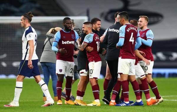 德甲战报：洛孔加破僵，拉尔森扳平，汉堡1-1法兰克福（德甲快讯：洛孔加先拔头筹，拉尔森扳平，汉堡1-1战平法兰克福）