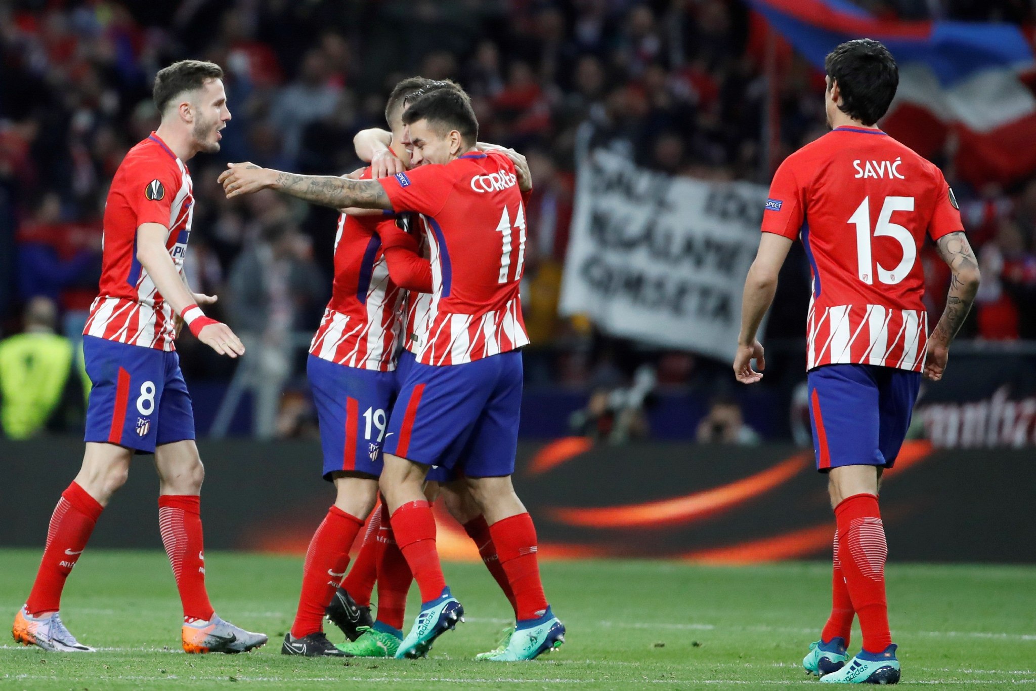 1比0绝杀！拉齐奥淘汰意甲榜首AC米兰，球员评分差距成胜负关键（绝杀1-0！拉齐奥淘汰意甲领头羊AC米兰，球员评分差距决定胜负）