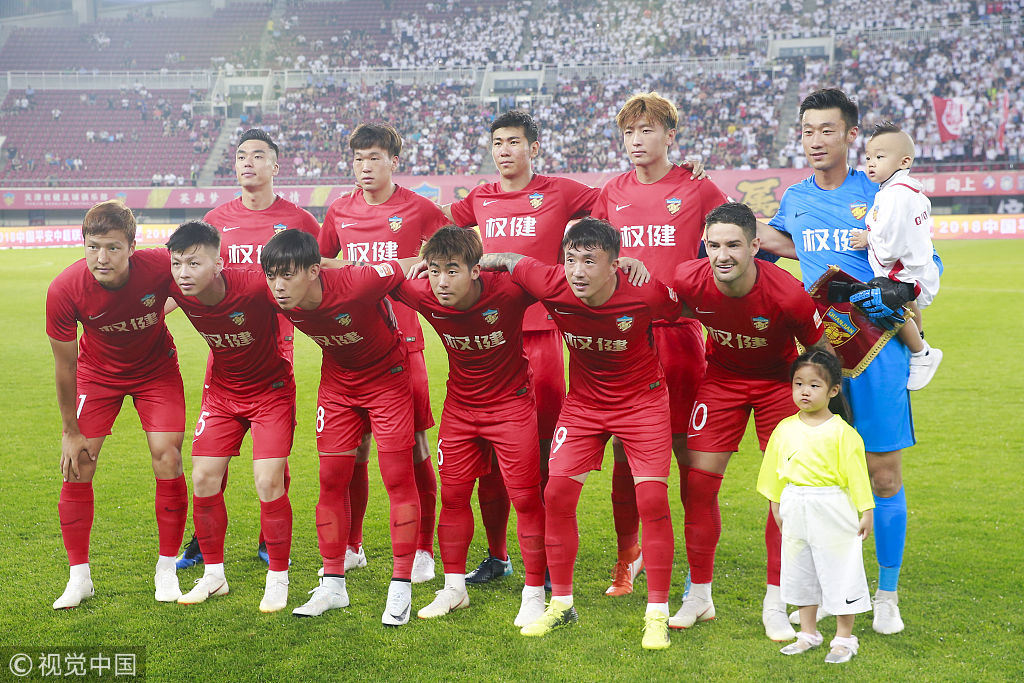 图片报：伊万诺维奇已提出和小猪离婚，结束9年婚姻（图片报：伊万诺维奇已向小猪提出离婚，九年婚姻告终）