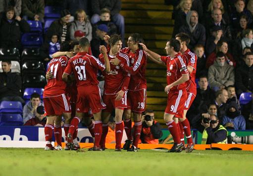 TA：切尔西现在无意引进门将，还拒绝了对约恩森的报价（TA：切尔西暂无引进门将计划，已回绝针对约恩森的报价）