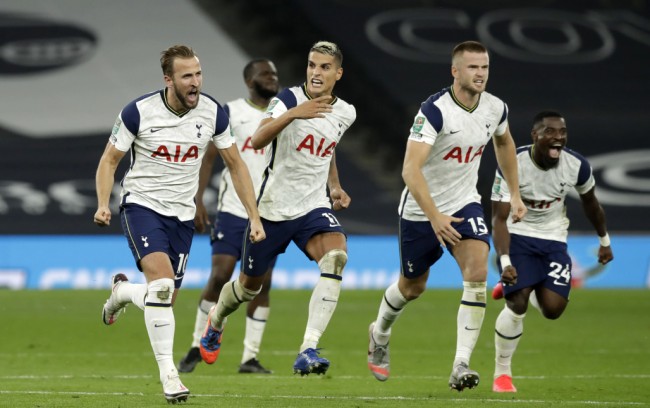 深圳紧咬积分榜前列（深圳紧追积分榜前茅）