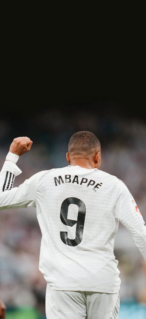 记者：切尔西拒绝就马雷斯卡接替瓜迪奥拉的传闻做出评论（记者：切尔西对马雷斯卡接班瓜迪奥拉传闻不予置评）