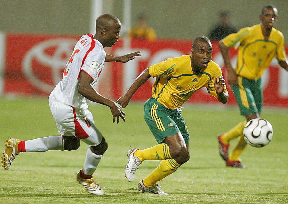 基米希穿充气南瓜装庆祝万圣节，德国队友劳姆赞其为“超模”（基米希穿充气南瓜服庆祝万圣节，德国队友劳姆直呼像超模）